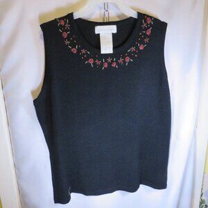 Black Sweater Vest with Embroidered Roses 15% wool size M Warm, Cottage Core